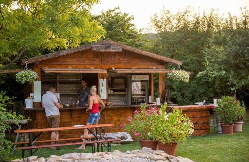 Balatoncsicso Bed & Breakfast | Highly Rated Juhfark Fogadó with Spectacular Ocean Views