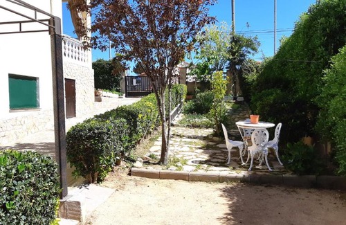 Lloret Blau Villa | Julia: Family-Friendly Retreat with Kitchen Amenities
