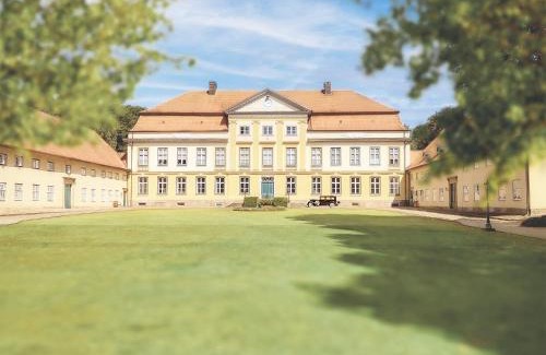 Emkendorf House | Family-Friendly Julia-Suite Emkendorf with Top Ratings