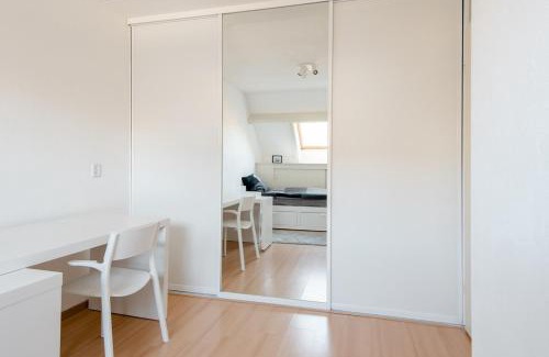 Julianadorp House | Family-Friendly Retreat in Julianadorp by the Sea