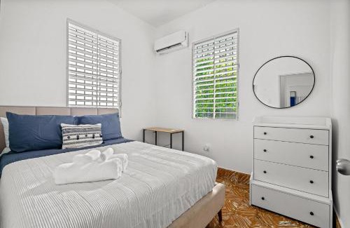 Sagrado Corazon Apartment | Juliet House San Juan by PH
