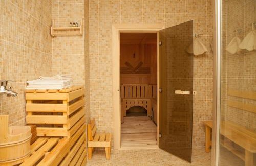 Nur-Sultan Hotel | Experience Comfort at Jumbaktas Astana Hotel, 4-Star Oasis