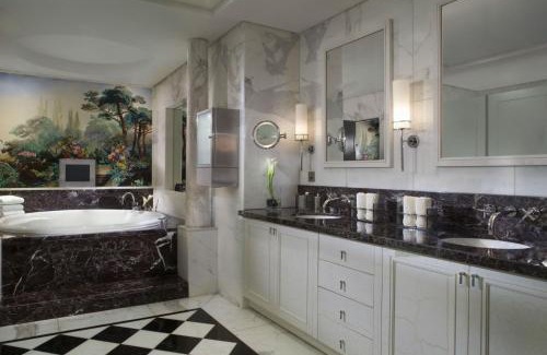 Trade Center Hotel | Indulge in Elegance at Jumeirah Emirates Towers Dubai