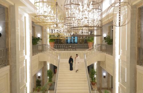 Mecca Hotel | Elegant Jumeirah Jabal Omar Makkah with Pool & Dining