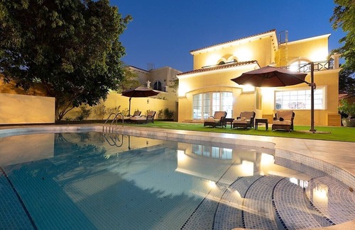 Dubai Marina Villa | Inviting Vrbo Property with Spa and Pet-Friendly Amenities