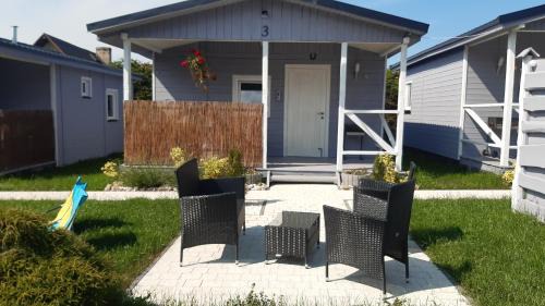 Krokowa Cabin | Pet-Friendly Jumi Hotel with Pool and Ocean Views