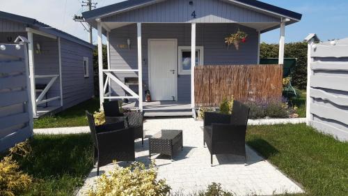 Krokowa Cabin | Pet-Friendly Jumi Hotel with Pool and Ocean Views