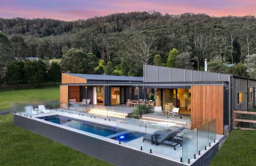 Kangaroo Valley House | Escape to Jumulu Lodge: A Unique 4-Star Experience
