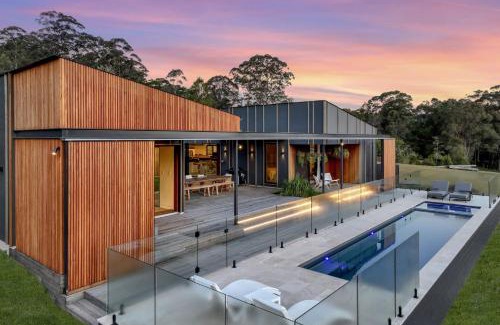 Kangaroo Valley House | Escape to Jumulu Lodge: A Unique 4-Star Experience