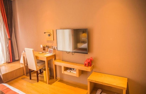Wuhua Hotel | Explore JUN Hotels in Kunming's Wuhua District