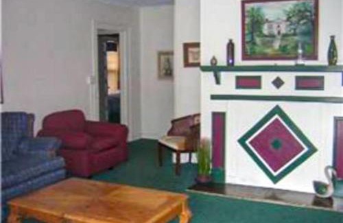 Lake Junaluska House | Discover Junaluska Lodge: Pet-Friendly Retreat with Pool