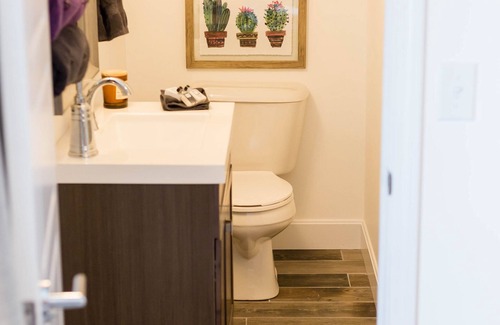 Perryville Apartment | June Bug's Loft: 10/10 Rated with Family-Friendly Amenities