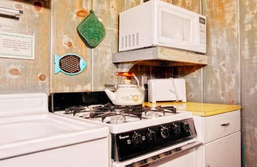 June Lake Hotel | Guest Rated June Lake Motel: Spa, Breakfast & Family Friendly