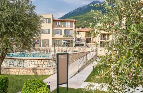 Assenza Apartment | Discover June Stay: Family-Friendly Lake Garda Retreat