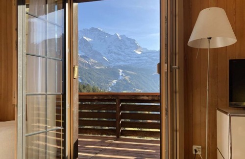 Wengen House | Discover Jungfrau a d Ledi: Lake Views & Spa Retreat