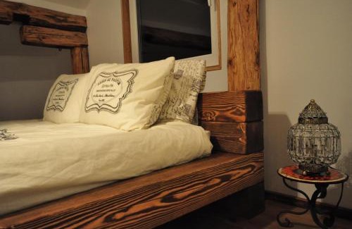 Matten bei Interlaken Apartment | Family-Friendly Jungfrau Views Apartment with Scenic Vistas