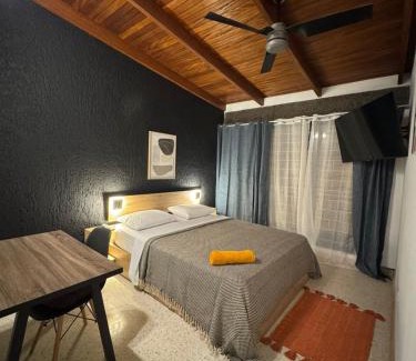 Pavas Bed & Breakfast | Discover Jungla Urbana: Guest Rated 9.5 with Kitchen Access