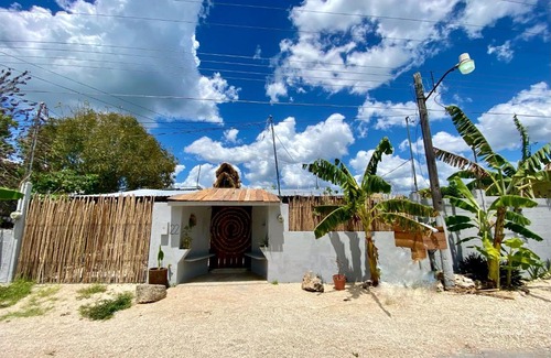 Bacalar Apartment | Pet-Friendly Retreat at JunglaBacalar/Casa Colibrí