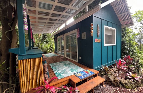 Kealakekua Cabin | Jungle Cabin with private bathrooms TA-154-746-2656-01