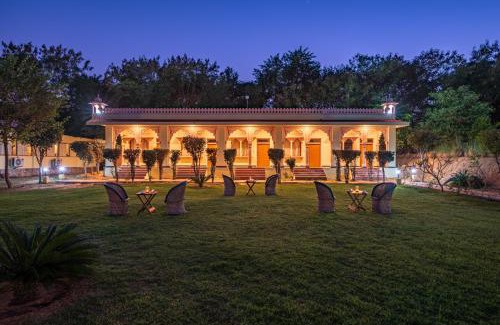 Sawai Madhopur Other | Discover Jungle Cave Resort with Oceanfront Pool Access