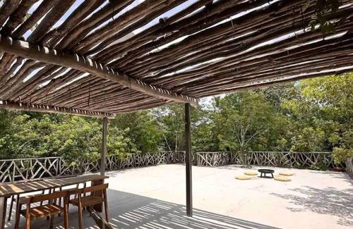 Puerto Morelos House | Discover Jungle House: Your Oasis by Cenotes Puerto Morelos