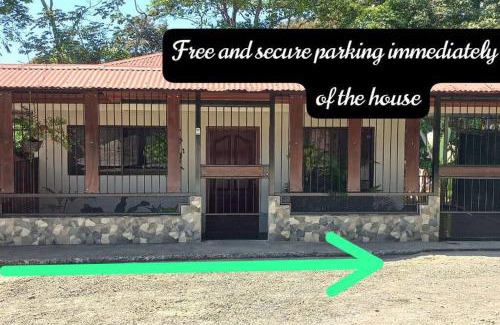 Manuel Antonio House | Relaxing Jungle House Just Minutes from the Beach
