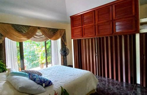 Manuel Antonio House | Relaxing Jungle House Just Minutes from the Beach