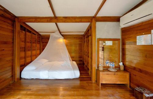 Ko Kood Resort | Relax at Jungle Koh Kood Resort with Oceanfront Views