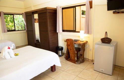 Cabuya Hotel | Explore Jungle Lodge at Wild Sun Rescue Center, Rated 9/10