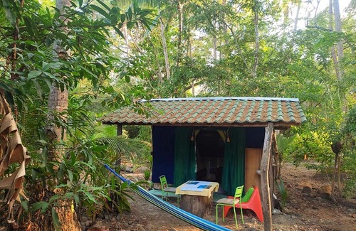 Paquera Other | Pet-Friendly Jungle Tent with Ocean Views in Paquera