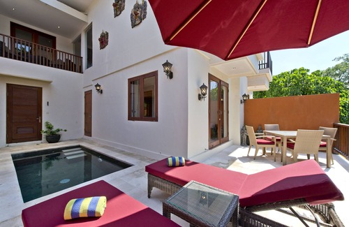 Tegal Mengkeb Villa | Indulge in Jungle View Villa Indah with Private Pool