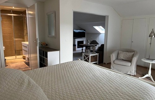 Neustadt an der Weinstrasse Bed & Breakfast | Relaxing Junior Suite with Balcony - Fewo-nuwenstat Stay