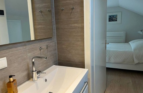 Neustadt an der Weinstrasse Bed & Breakfast | Relaxing Junior Suite with Balcony - Fewo-nuwenstat Stay