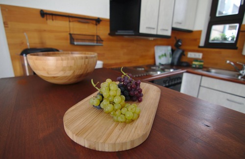 Sasbach am Kaiserstuhl House | Junior Suite Girardi with Mountain View & Pool Amenities