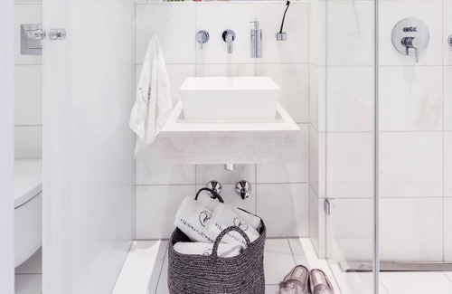 Bahnhofsviertel Apartment | Cozy Junior Studio Apartment with Kitchen Access