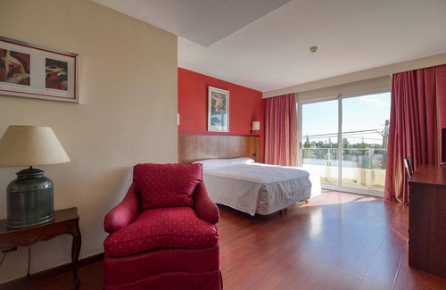 San Juan de Alicante House | Relaxing Junior Suite with Ocean View and Pet-Friendly Perks