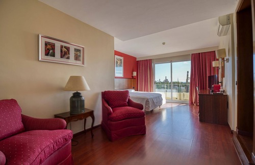 San Juan de Alicante House | Relaxing Junior Suite with Ocean View and Pet-Friendly Perks