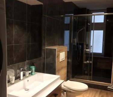 Sihlfeld Apartment | Family-Friendly Junior Suite Apartment by Livingdowntown
