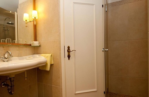 Doebriach House | Junior Suite "goldeck" bis 4 Nächte mit Frühstück - Romantik SPA Hotel Seefischer am Seesuperior