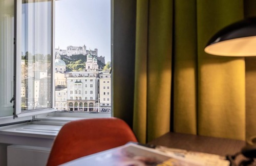 City Centre Salzburg House | Inviting Junior Suite at Hotel Stein with Spa & Kitchen