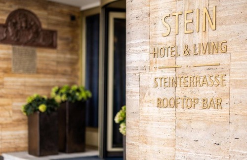 City Centre Salzburg House | Inviting Junior Suite at Hotel Stein with Spa & Kitchen
