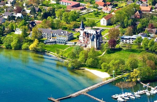 Muritz Other | Indulge in the Juniorsuite Müritzblick at Seehotel Schloss Klink