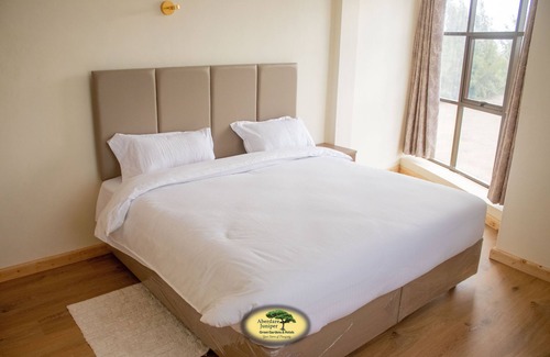 Muiga Hotel | Discover Juniper Green Gardens Resort with Family-Friendly Perks