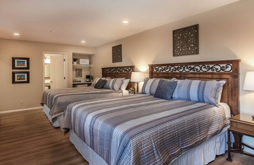 Uptown Sedona Hotel | Unforgettable Juniper Suite #106 with Pool & Spa in Sedona