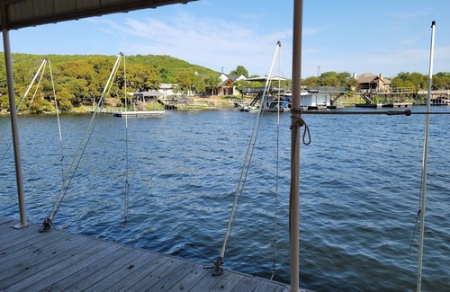 Graford House | Idyllic Deepwater Cove: Pool, Spa & Scenic Views Await