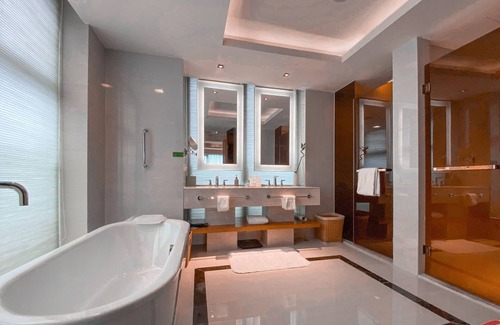 Guangzhou Science City Hotel | Experience Holiday Inn Guangzhou Science City with Top Amenities