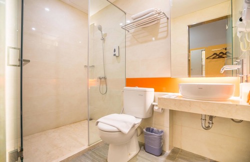 Jakarta Hotel | Budget-Friendly Stay at Juno Jatinegara Jakarta with Breakfast