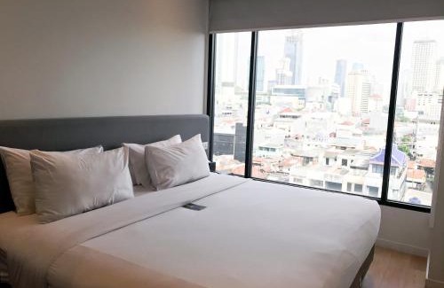 Kebon Kacang Hotel | Explore Juno Tanah Abang Jakarta: Family-Friendly Retreat