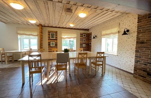 Viljandi County House | Family-Friendly Junsi Puhkekeskus with Hot Tub & Kitchen