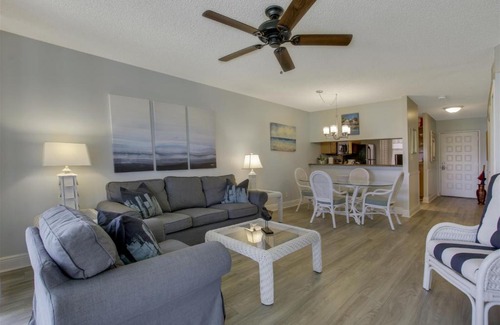 Jupiter Bay House | Ocean View Getaway at Jupiter Bay D209: 9/10 Rated Retreat